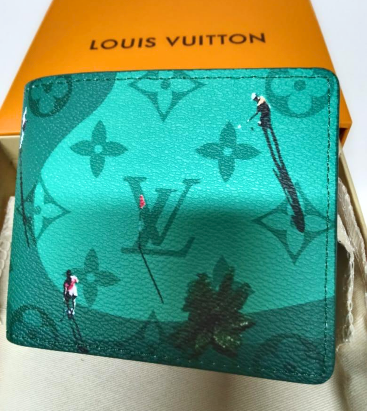 Louis Vuitton LV Golf Monogram Green Wallet | Mens Bifold |W/B