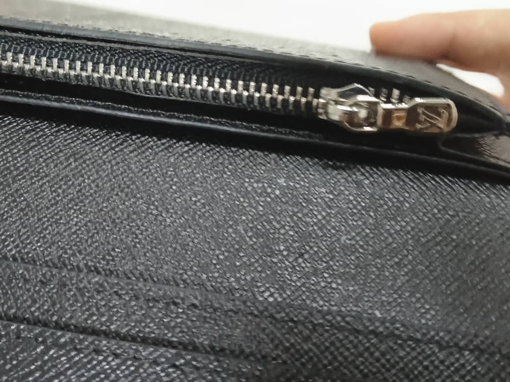 Louis Vuitton Monogram Eclipse Brazza Canvas Long Black Compact Wallet with Box